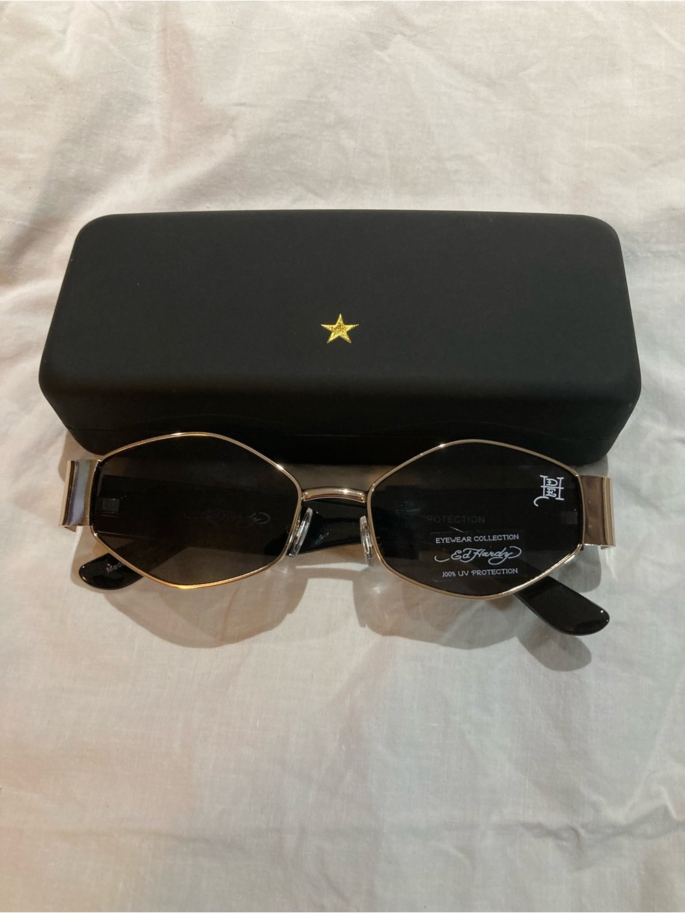 Ed Hardy Tiger Sunglasses, With Elton John case, NWT!